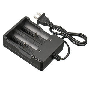 Chargeur de batterie au lithium double 18650 26650 avec indicateur LED pour alimentation de lampe torche - Product Image 4