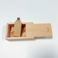 Clé USB en bois de noyer et d'érable Type-C 8 Go-64 Go Cadeau de mariage Promotionnel en stock Interface USB 3.0/2.0