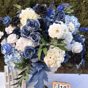Centrotavola di Fiori Artificiali Realistici Personalizzati <span class=keywords><strong>Blu</strong></span> e Bianchi per Decorazioni Matrimoniali ed Eventi - Product Image 3