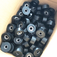 Roues en nylon bleu Delrin Poulie à rouleaux en nylon plastique Poulie à entraînement plat Roues à rouleaux pour portes et fenêtres