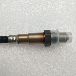 Sensor de Oxígeno Suzuki 18213-61M00 para Repuesto de Convertidor Catalítico de Tres Vías - Product Image 3