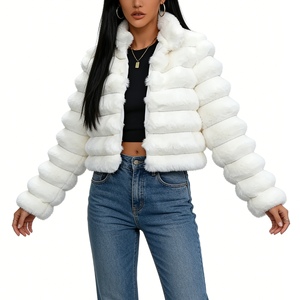Manteau d'hiver chaud pour femme, en fausse fourrure matelassée, coupe courte, col montant, fermeture éclair, tendance - Product Image 2
