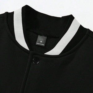 بخاخ قوس قزح تصميم مخصص ODM/OEM V-neck جاكيت اسكواش من المصنع للرجال لون حجب الحروف المطبوعة سترات بيسبول للرجال - Product Image 3