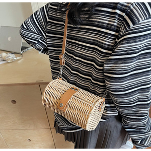 Bali été Vintage fait à la main paille <span class=keywords><strong>osier</strong></span> Boho téléphone portable <span class=keywords><strong>sac</strong></span> à bandoulière cylindrique <span class=keywords><strong>rond</strong></span> rotin femmes plage <span class=keywords><strong>sac</strong></span> à bandoulière - Product Image 5
