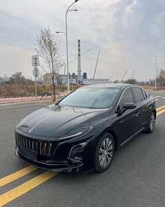 2025 Hongqi <span class=keywords><strong>EQM</strong></span> 5 alto rendimiento 2WD sedán eléctrico de largo alcance nuevo vehículo de energía hecho en China - Product Image 2