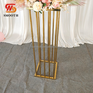 Centro de Mesa Dorado Elegante, Decoraciones para Mesa, Soporte para Flores, Jarrones Metálicos para Bodas y Fiestas, Soporte para Flores para Eventos - Product Image 4