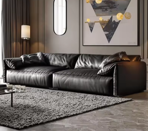 Set Divano in Pelle Orecchio d'Elefante, Design Moderno Minimalista Nero con Motivo Italiano in Piume per Salotto - Product Image 3