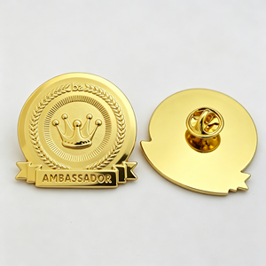 Épinglette Couronne d'Ambassadeur Plaqué Or, Broche en Métal Émaillé Personnalisée pour Cadeau Souvenir, Badge Métallique avec Logo Personnalisé - Product Image 2