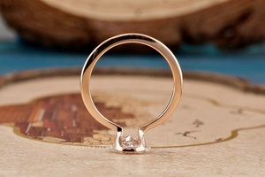 Anillo ovalado con bisel medio para uso diario, anillo elegante para mujer, diseño moderno con comodidad duradera, perfecto para uso diario - Product Image 2