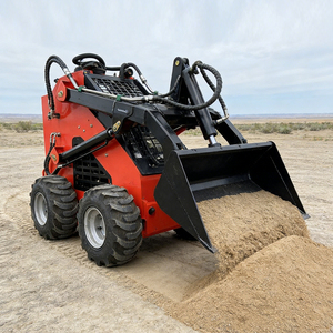 รถตักล้อยางขนาดเล็ก เครื่องยนต์ดีเซล ผลิตในจีน พร้อมอุปกรณ์ติดตั้งเร็ว สำหรับงานก่อสร้าง จัดสวน และงานเกษตร - Product Image 2