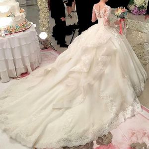 Guangzhou Auyan 2024 Nuevo <span class=keywords><strong>Vestido</strong></span> de <span class=keywords><strong>Novia</strong></span> Blanco de Moda Otoñal con Cola de Encaje y Hombros Descubiertos para Boda <span class=keywords><strong>Civil</strong></span>, Económico y con Flores - Product Image 3