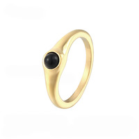 Bague tendance plaquée or avec petite pierre noire, en acier inoxydable, résistante au ternissement et à l'eau, avec zircone cubique, pour femme