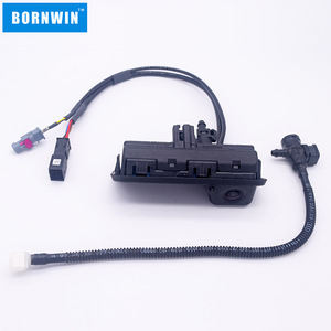 Caméra <span class=keywords><strong>de</strong></span> <span class=keywords><strong>recul</strong></span> étanche pour Volkswagen <span class=keywords><strong>Touareg</strong></span> Audi Q2 Q5 Q7 avec piste garantie 1 an - Product Image 2