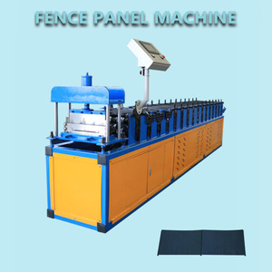 Machine de formage de panneaux de clôture en acier robuste pour la production de palisades, ligne de production pour projets de clôtures de sécurité, largeur personnalisable - Product Image 1