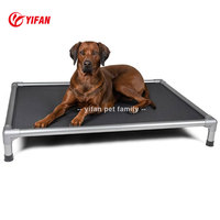 Lit d'été pour animaux de compagnie en plein air lavable et respirant en tissu Oxford lit de camp surélevé pour chat chien carton à motif solide
