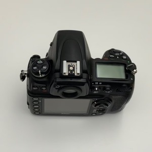 กล้อง <span class=keywords><strong>Nikon</strong></span> <span class=keywords><strong>D700</strong></span> มือสองขายส่ง ฟูลเฟรม DSLR 12.1MP ระบบโฟกัสอัตโนมัติ 51 จุด ตัวกล้องทำจากแมกนีเซียมอัลลอย คุณภาพพรีเมียม ปรับปรุงใหม่สำหรับขายต่อ - Product Image 2