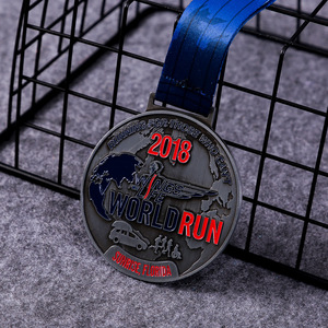 Médaille de marathon internationale personnalisée, badge commémoratif universel, pendentif sportif scolaire avec logo, cadeau durable - Product Image 2