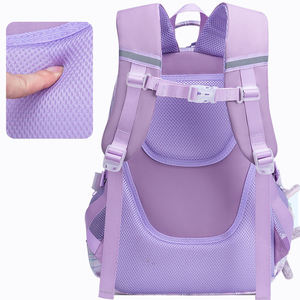 Sac à dos scolaire personnalisé en nylon pour filles, idéal pour les élèves du primaire, protection de la colonne vertébrale, léger - Product Image 2