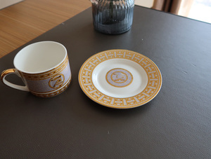 Wholesale Eco-Friendly Bone China Porcelain <b>Ceramic</b> <b>Plate</b> Set Gold Design Charger Dish 8.5/10/12 Inch Sizes Minimalist Style - Product Image 5