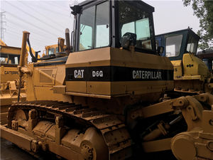 Topadora de cadenas CAT D6G usada original de Japón con rendimiento estable, capacidad de apisonamiento de 8.6m, potencia de 90HP, 15000KG para construcción - Product Image 5