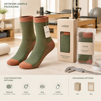Chaussettes de yoga et Pilates à bout ouvert, avec grip, en coton et élasthanne, semelle antidérapante, structure de manchette ajustée pour studio, OEM ODM