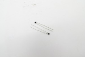 MF52 NTC Termistör 880 Ohm 3150 Araba ECT Motor Soğutucu Sıcaklık Sensörü - Product Image 3
