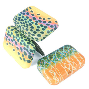 Boîte de pêche à la mouche en peau de truite Exclusive - Product Image 1