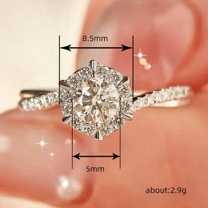 Anello di Diamanti T0178 per Donna, Classico Anello di Fidanzamento con Diamante Naturale Taglio Brillante Rotondo Colore G, Stile Halo con Diamanti Bianchi - Product Image 4