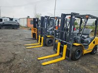 Chariot élévateur d'occasion KOMATSU 3 tonnes avec levier de vitesse latéral chariot élévateur diesel TOYOTA HELI FORKLIFT pour KOMATSU marque Japanese