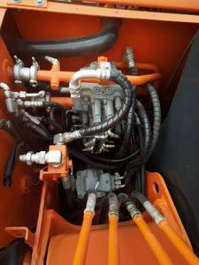 Grande demande Pelle sur chenilles d'occasion Hitachi ZX70 Mini pelleteuse de 7 tonnes | Pelle sur chenilles construite au Japon en bon état - Product Image 5