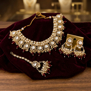 Handcrafted Wedding Bridal Kundan Choker Emerald Green Gemstone Bead Fringe Necklace Earring <b>Set</b> Matching Chandbalis Maang Tikka - Product Image 3