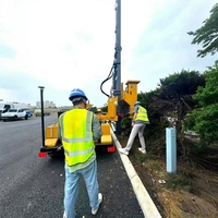 Plataforma de Perforación sobre Orugas con Motor Yanmar, Sistema de Nivelación Solar Fotovoltaica Inteligente de Alta Precisión GNSS (RTK - Precisión a Nivel Milimétrico)