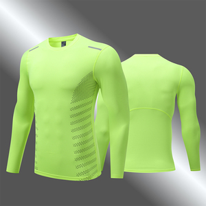 <strong>Compression</strong> <strong>Shirt</strong> Men Short Running T <strong>Shirt</strong> Gym Sports Top Quick Dry Breathable <strong>Black</strong> Fitness Tights Bodybuilding Clothing UA522 - Product Image 4
