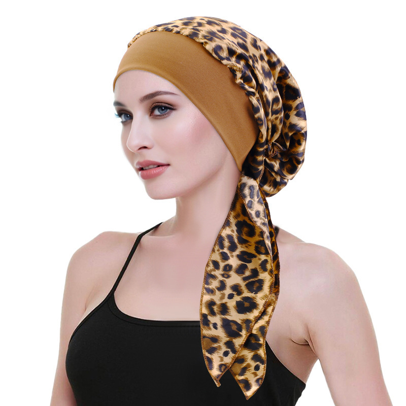 French Style Retro Knitted Girl Triangle