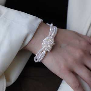Pulsera de Perlas de Agua Dulce Multicapa con Nudos para Mujer, Brazalete de Perlas Apiladas - Product Image 5