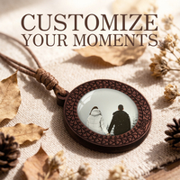 Collier en bois personnalisable avec texture tissée, photo de couple, pour confession et commémoration, cadeau transfrontalier