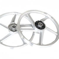 Fabrication chinoise Jialing JH70 CD 70 Pièces de moto 17 pouces Jante en alliage de moto CD70 Wave70 Support de roue de moto