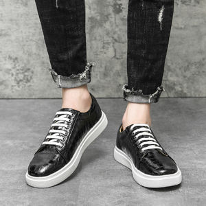 Chaussures décontractées pour hommes, design classique, chaussures habillées pour hommes, lacets, bout rond, chaussures habillées de haute qualité, durables, Oxford pour hommes - Product Image 6