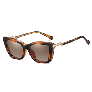 MS 81776 Novità 2025 Montature per <span class=keywords><strong>Occhiali</strong></span> Più Vendute in TR90+Metallo con <span class=keywords><strong>Clip</strong></span> Magnetica Polarizzata <span class=keywords><strong>Occhiali</strong></span> <span class=keywords><strong>da</strong></span> Sole di Lusso OEM/ODM - Product Image 3