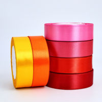 Vente en gros 40mm ruban de satin rouge logo personnalisé motif tissé 100% fibre de polyester tissu de haute qualité emballage cadeau fête