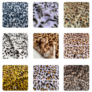 Kunstfell mit Leopardenmuster aus Kaninchenimitat für Autopolsterung im Großhandel - Product Image 2