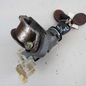 สวิตช์กุญแจสตาร์ท 89783-13010 โตโยต้า โคโรลล่า เวอร์โซ ปี 2001-2005 มือสอง (78590) - Product Image 2