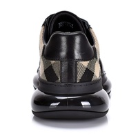 Chaussures de course tendance pour hommes European Station, amortissantes, légères, respirantes, avec empeigne en maille et fermeture avant à lacets, pour l'été