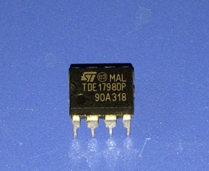 TDE1798 TDE1798D Circuito Integrado de Interruptor de Potência Novo Original 1 Canal 45V 0.5A Montagem em Furo Alto Lado MDIP-8 Componentes Eletrônicos TDE1798DP - Product Image 3