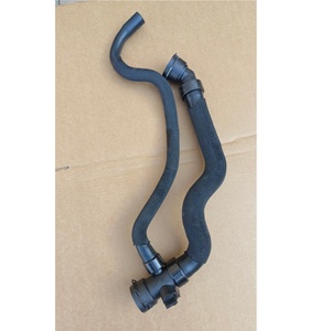 Tuyau de radiateur inférieur en caoutchouc pour liquide de refroidissement moteur, pièce <span class=keywords><strong>auto</strong></span> OE 8E0121049L, compatible avec Audi A4 8E0 121 049 <span class=keywords><strong>L</strong></span> - Product Image 1