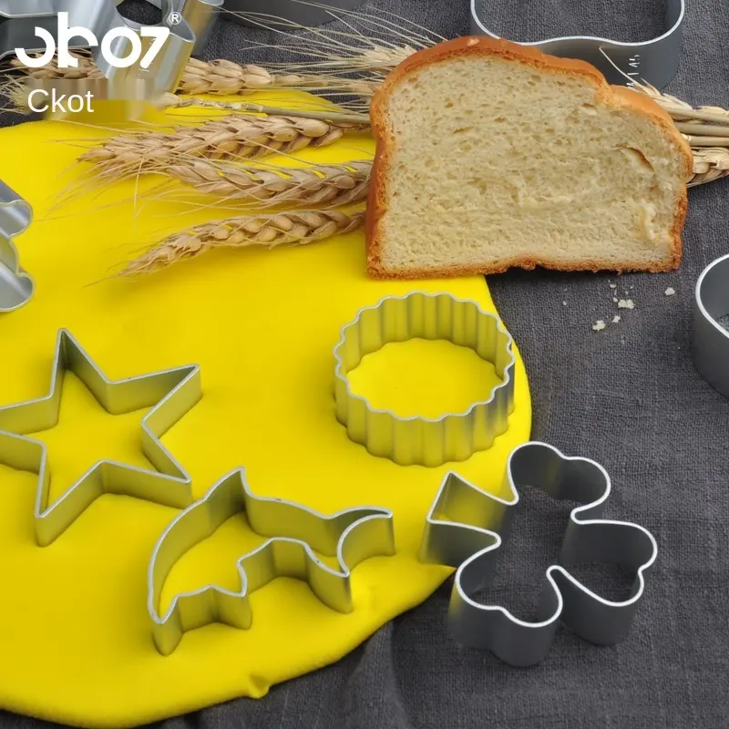 Ckot Aluminium Cookie Cutter Cartoon Stereo Cookie Cutter Ananas Sandwich Koekjes Bakken Tool Mousse Cakevorm