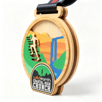 Médaille de sport multicouche en bois de bambou, impression UV personnalisée, logo gravé au laser, récompense de finisseur de course en montagne écologique avec ruban