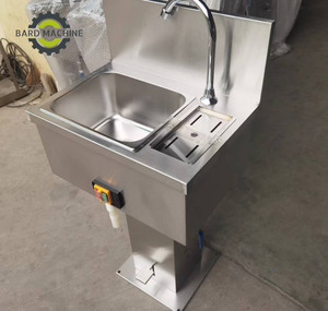 Piscina de Desinfección de Cuchillos de Acero Inoxidable Plateado con Pedal y Tanque de Lavado de Manos para <span class=keywords><strong>Talleres</strong></span> de Mataderos de Alimentos - Product Image 1