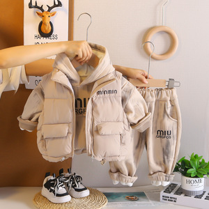 Élégant Nouveau À La Mode Garçons Casual Hiver Outfit Trois Pièces Ensemble Épaissi Chaud Bébé Polaire <span class=keywords><strong>Gilet</strong></span> Lettre En Gros Enfants - Product Image 3