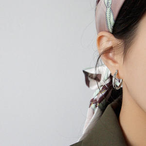 ทองที่มีน้ำหนักเบา22มิลลิเมตรต่างหูแฟชั่นผู้หญิงเครื่องประดับต่างหูเงินแท้925หลอดห่วงต่างหู - Product Image 5